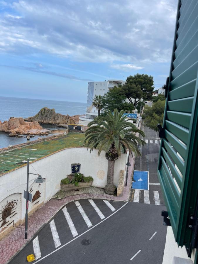 شقة Aquamarine Sant Feliu En La Playa Con Patio سان فيليو ذي غيشولس المظهر الخارجي الصورة